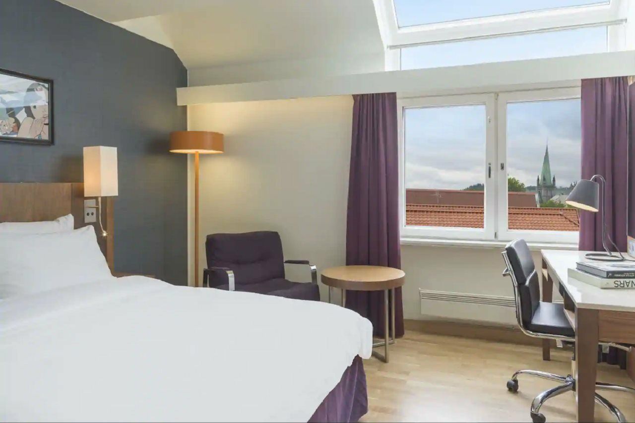 Hotel Radisson Blu Royal Garden Hotel, 4*
